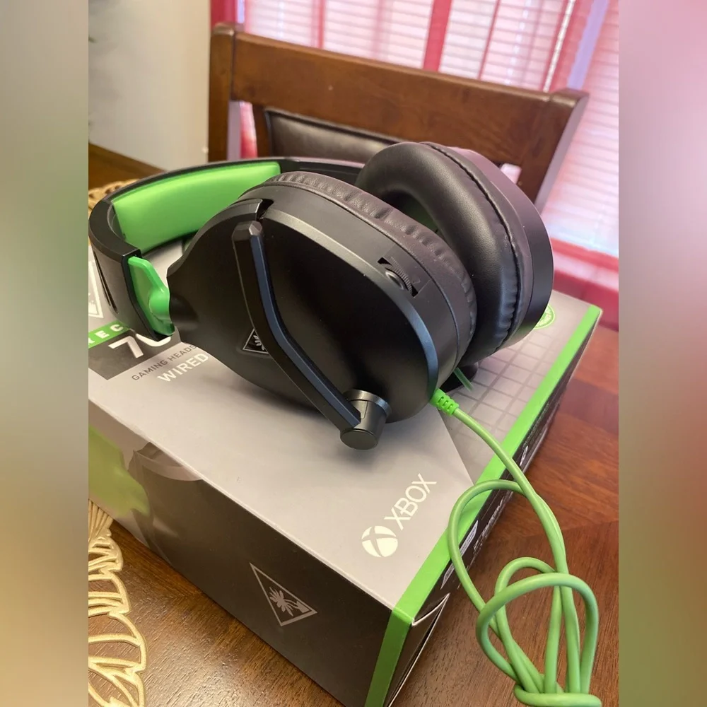 Turtle Beach Recon 70 wired headset for Xbox